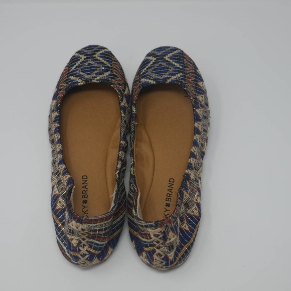 𝅺LUCKY Brand Emmie Aztec Metallic Printed Flats Size 9.5 NWOB - Picture 9 of 9